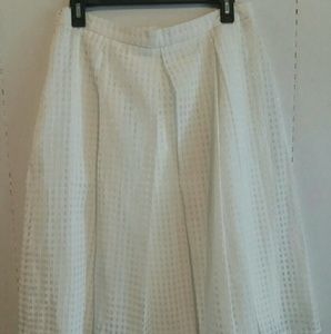 Soprano's A-Line Skirt White Honeycomb Large